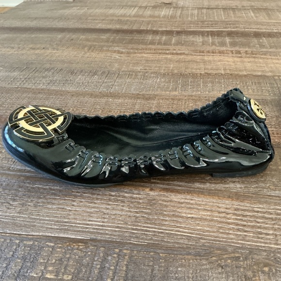 Tory Burch Black Ballerina Flats with Gold Accents - Picture 5 of 9